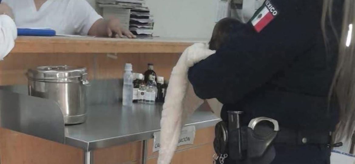 Rescatan-a-bebe-en-Ciudad-Obregon-tras-ser-entregada-a-un-hombre-en-situacion-de-calle