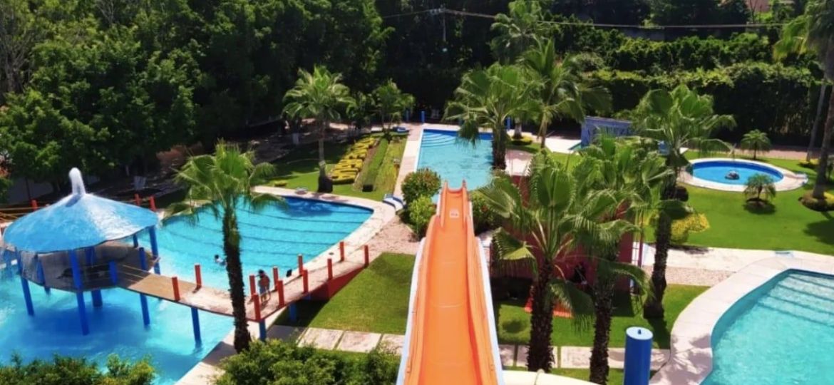 Un-dia-en-Ojo-de-Agua-que-ver-y-como-planear-tu-visita-al-parque-acuatico-de-Temixco