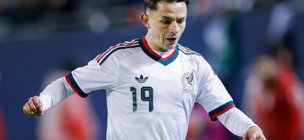 Alvaro-Fidalgo-pide-calma-sobre-su-lugar-en-el-Mundial-2026