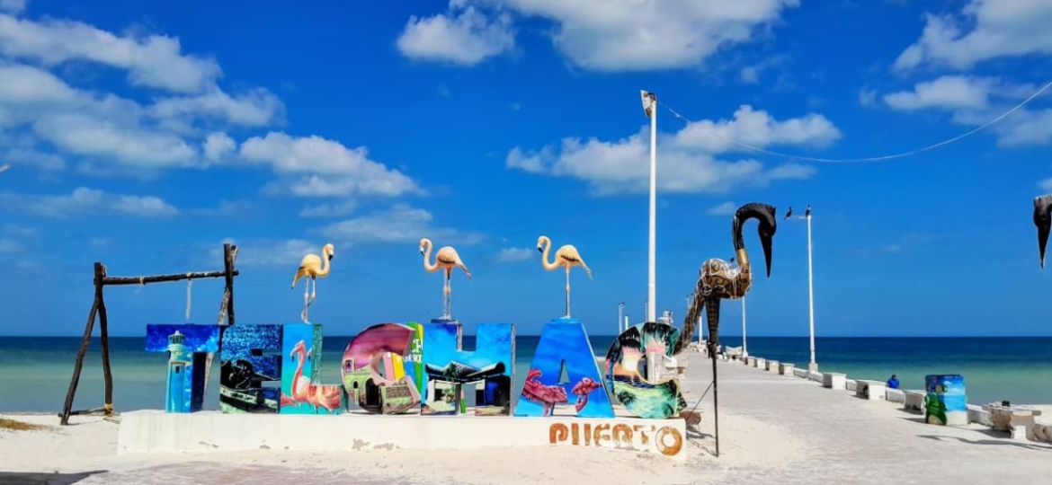 Autoridades-de-Yucatan-aseguran-que-playas-no-presentan-sargazo-ni-petroleo-durante-Semana-Santa