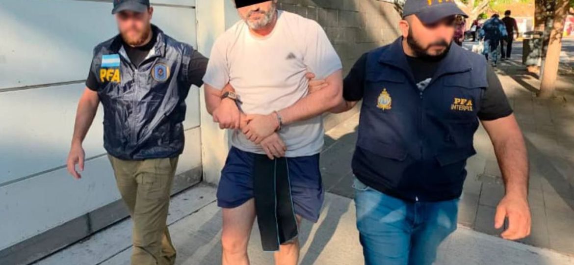 Detienen-en-Argentina-al-contraalmirante-Fernando-Farias-buscado-por-el-huachicol-fiscal