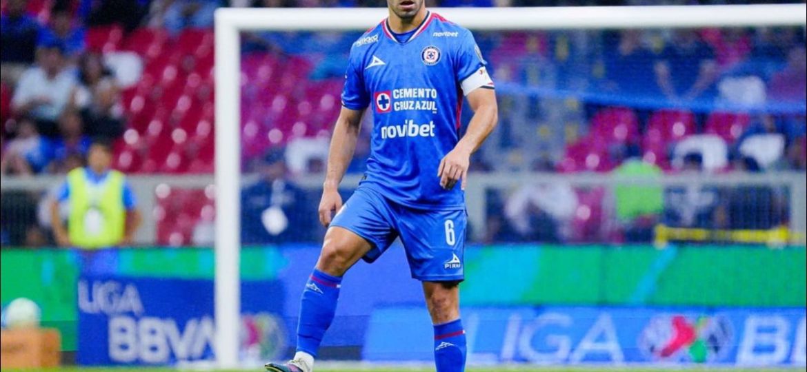 Erik-Lira-se-despide-de-la-aficion-de-Cruz-Azul-no-descarta-salir-a-Europa