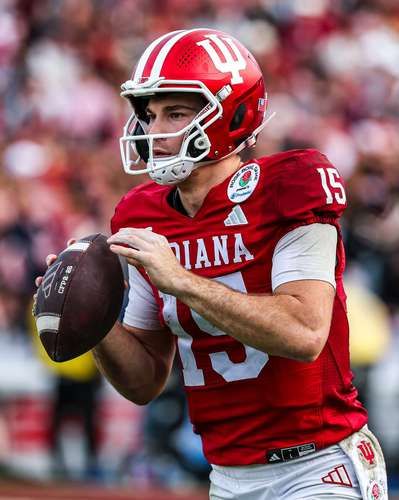 Fernando-Mendoza-elegido-como-la-primera-seleccion-del-Draft-NFL-2026-por-Las-Vegas-Raiders