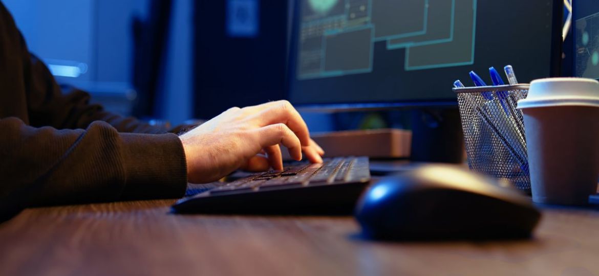 Fraude-digital-crece-8-en-2025-bots-identidades-sinteticas-y-el-impacto-en-America-Latina