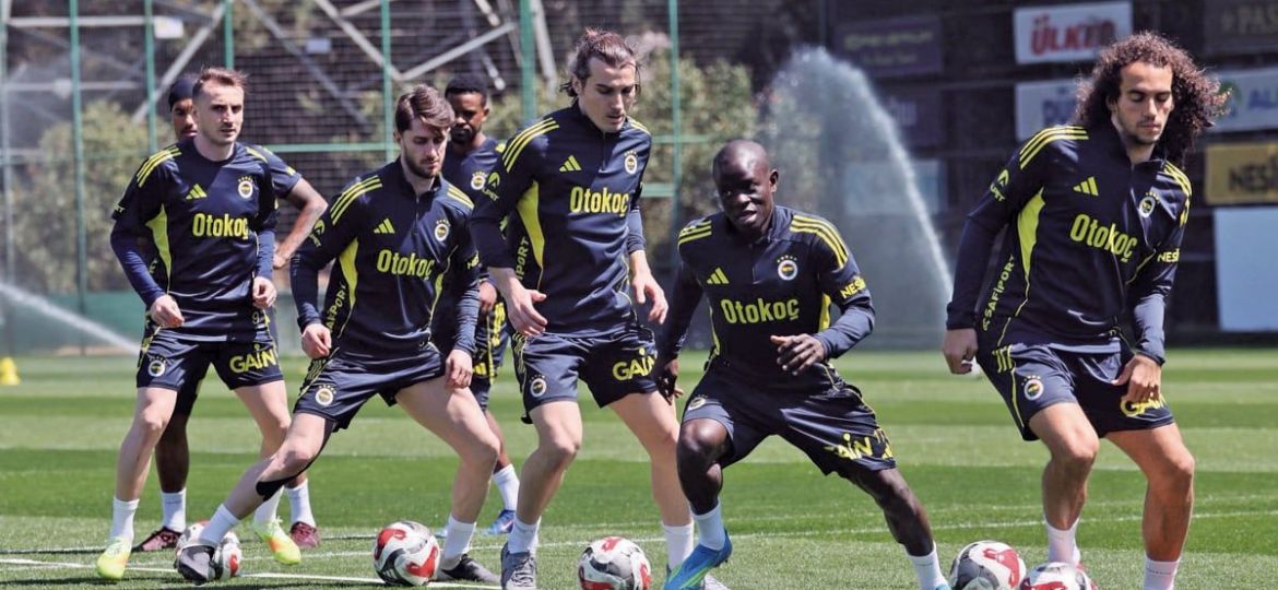 Galatasaray-y-Fenerbahce-definen-el-titulo-de-la-Superliga-turca