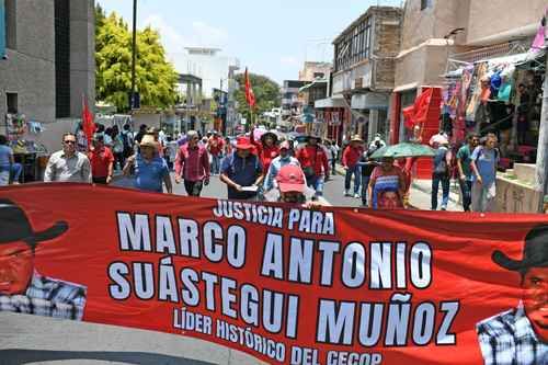 Marchan-en-Chilpancingo-para-exigir-justicia-a-un-ano-del-asesinato-de-Marco-Antonio-Suastegui