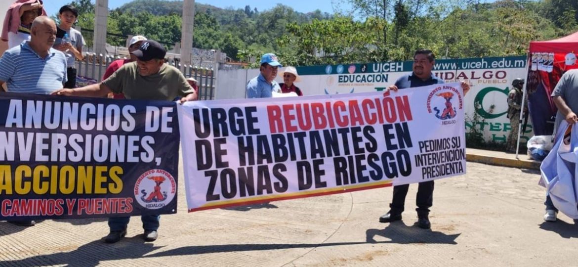 Pobladores-de-Hidalgo-piden-a-la-presidenta-Sheinbaum-obras-definitivas-tras-las-lluvias-de-octubre