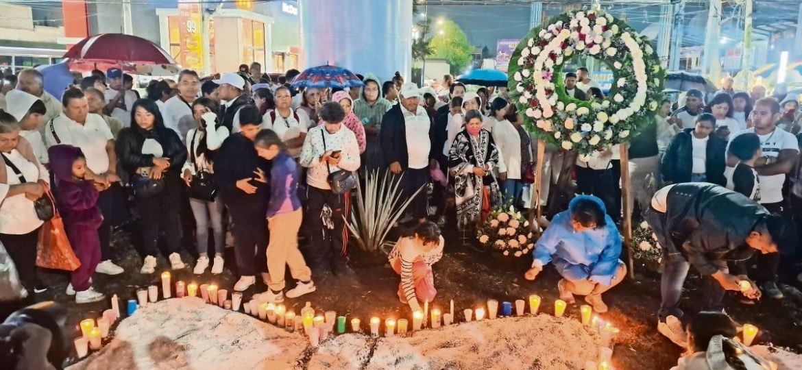 Conmemoran-cinco-anos-del-colapso-de-la-Linea-12-del-Metro-en-CDMX