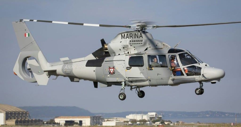 Helicoptero-realizo-aterrizaje-de-emergencia-en-Mazatlan-por-falla-en-motor