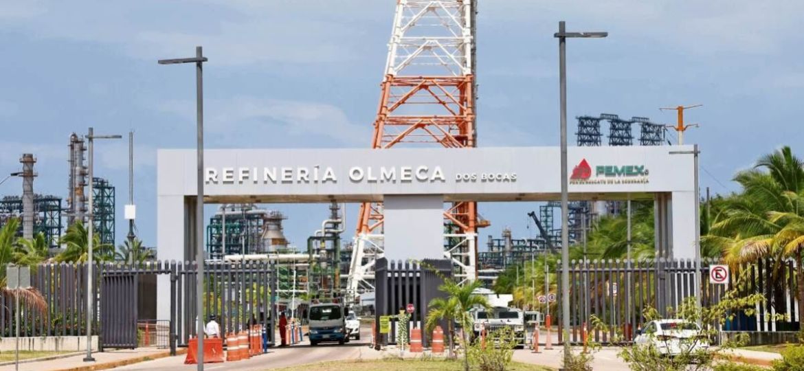 Mezcla-mexicana-de-exportacion-llega-a-107.84-USD-por-barril-alza-vinculada-a-la-tension-en-el-estrecho-de-Ormuz